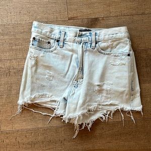 Abercrombie jean shorts. Size 25